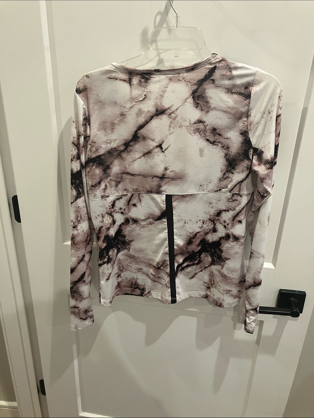 Ivanka Trump Marble-Effect Long Sleeve Top in White and Black - Picture 4 of 4